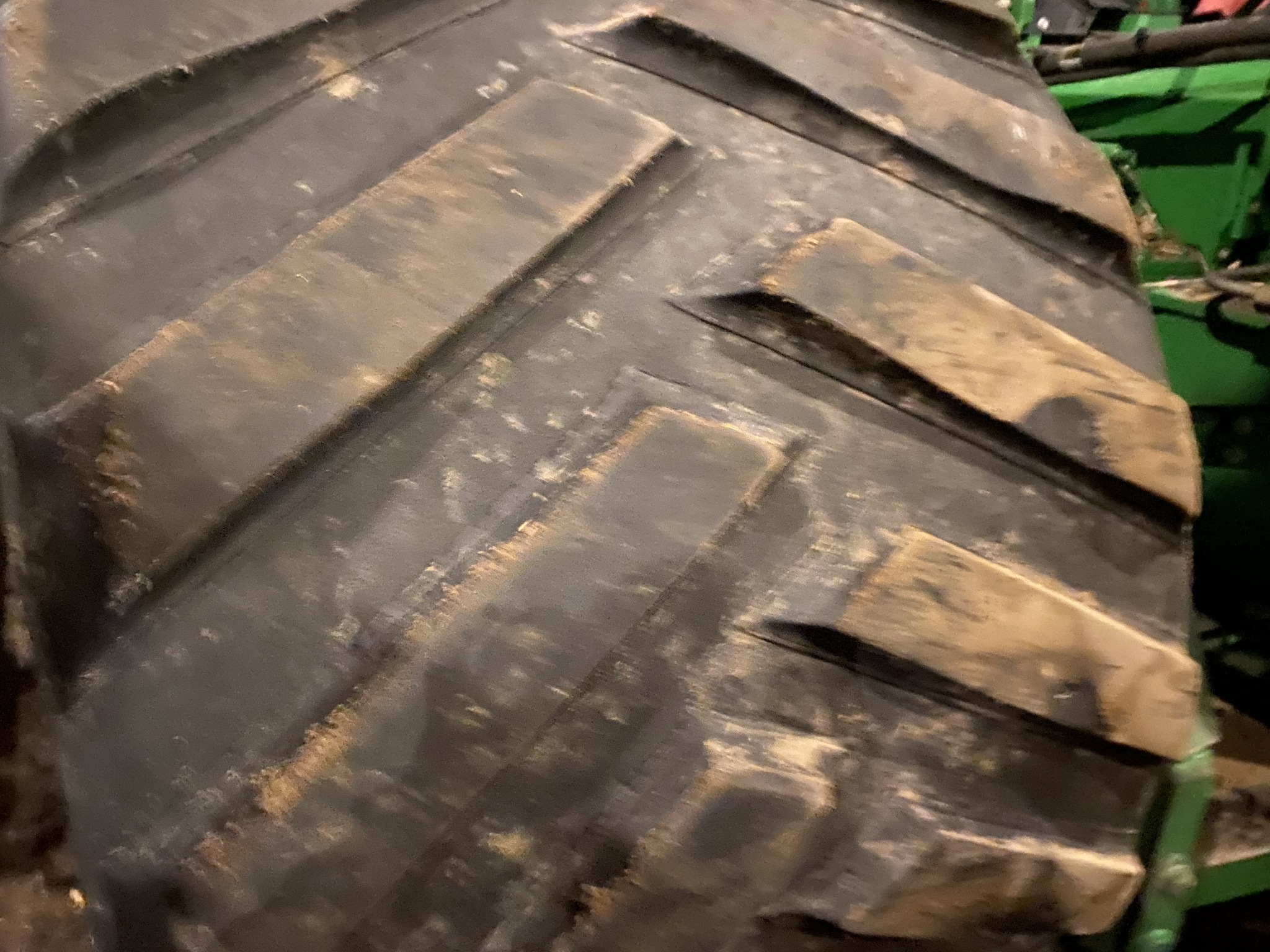 2014 John Deere 9560RT Tractor