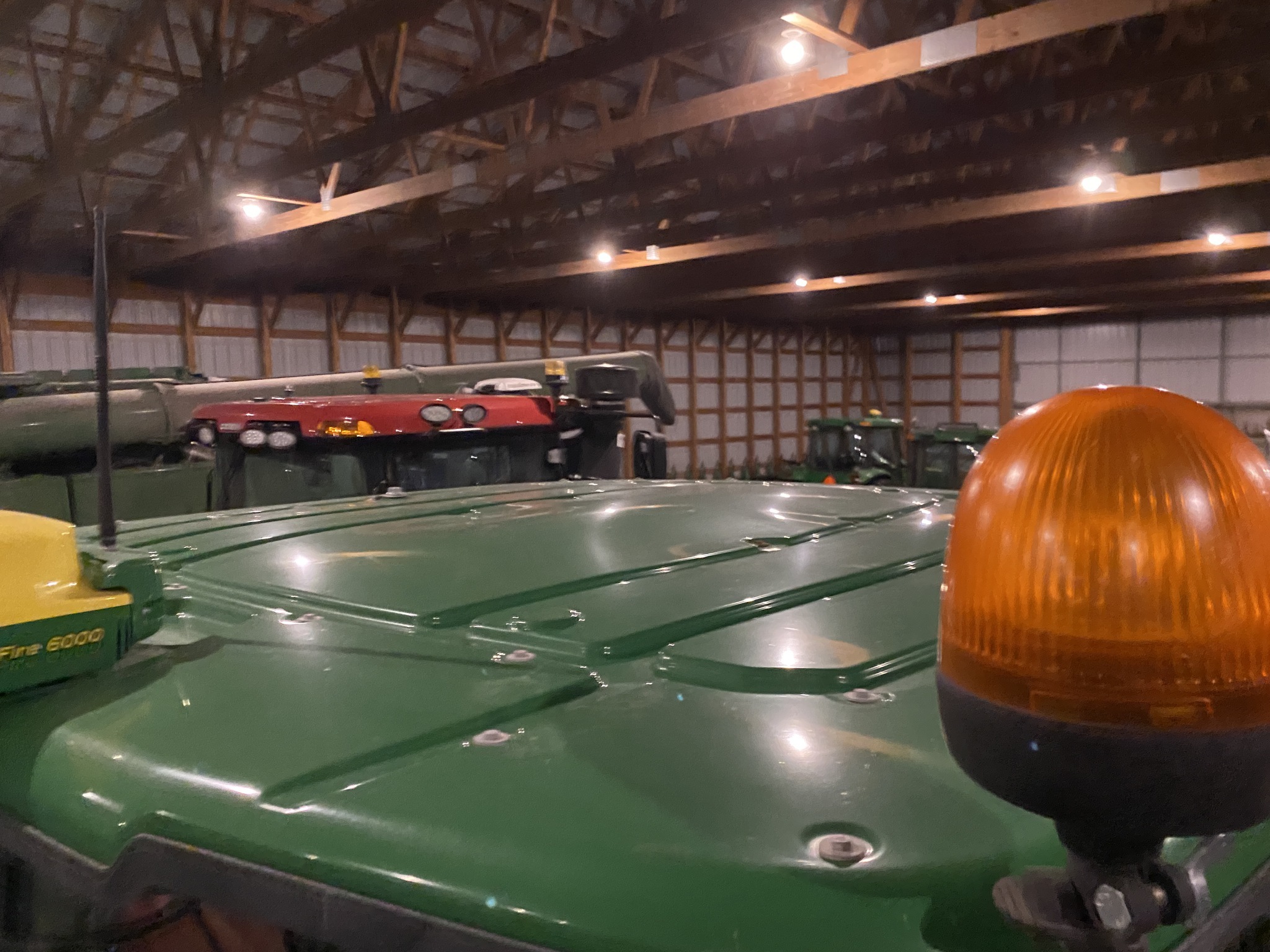 2014 John Deere 9560RT Tractor