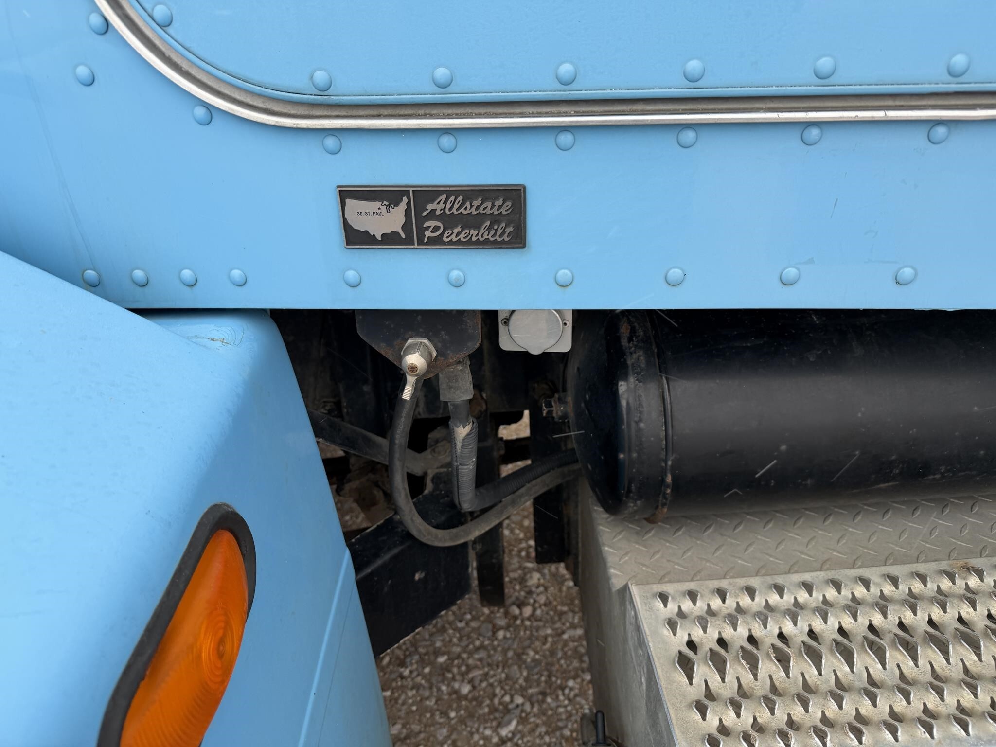 2004 Peterbilt 385 Dump Trucks/Trailer