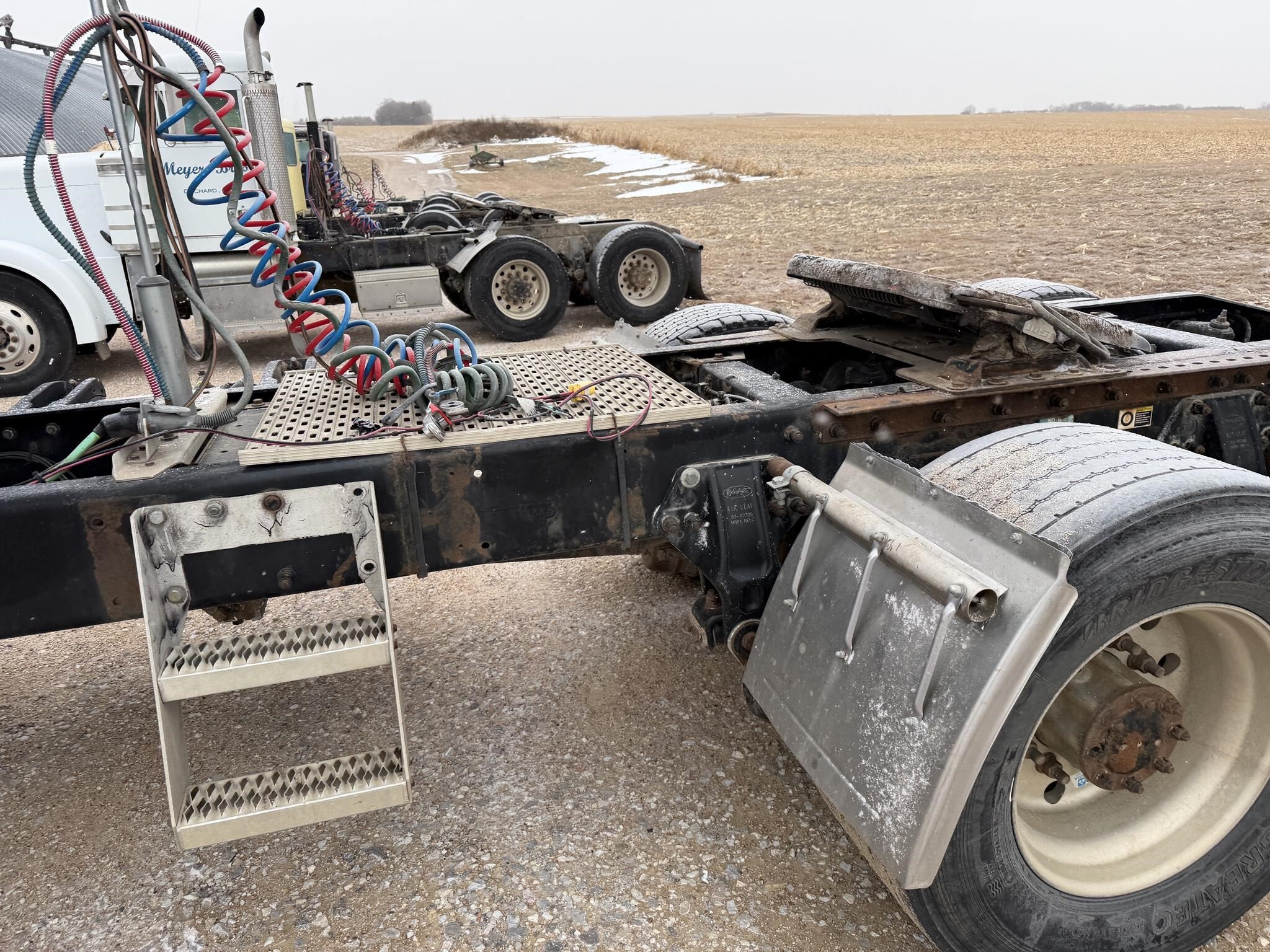 2004 Peterbilt 385 Dump Trucks/Trailer