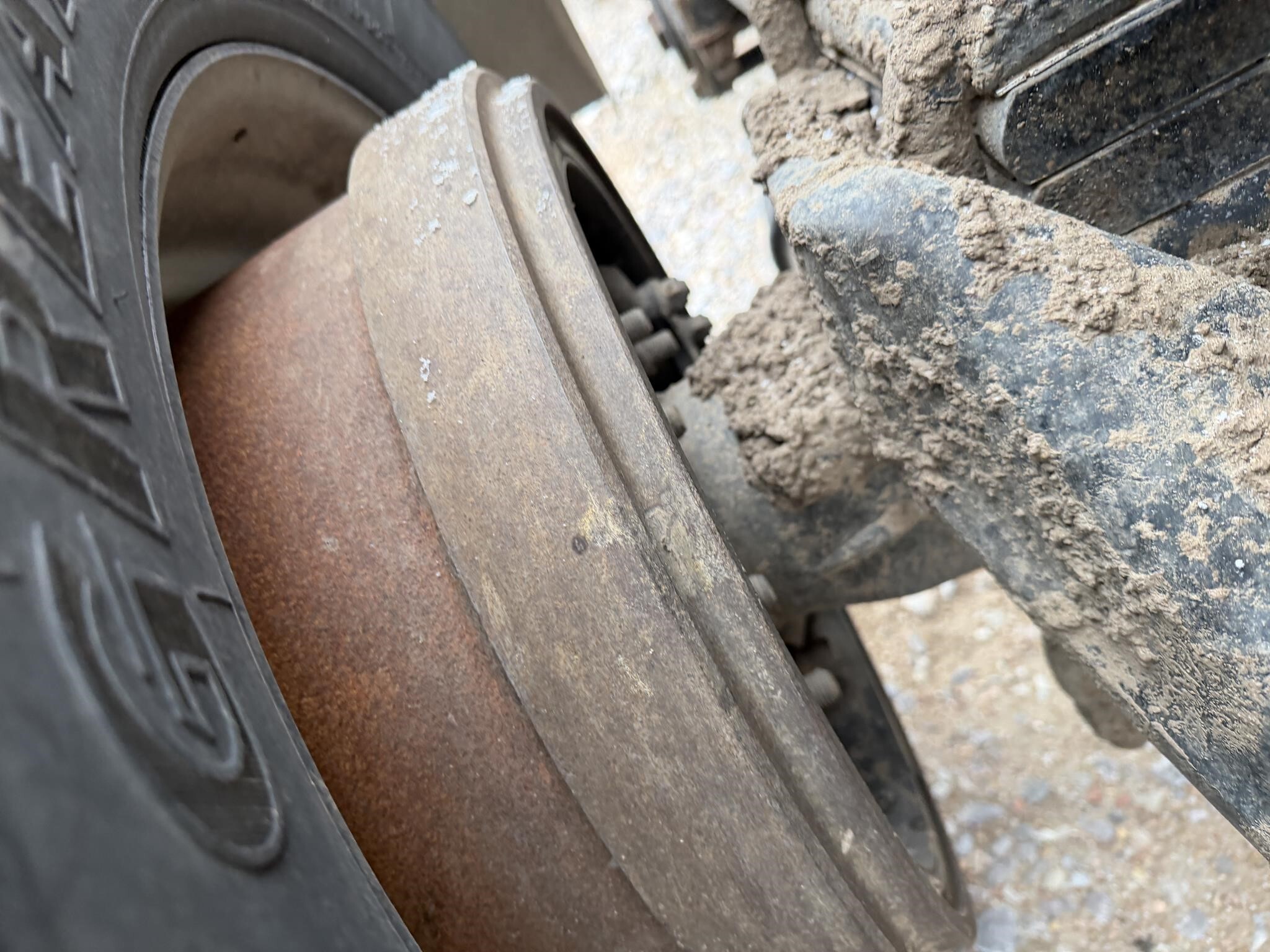 2004 Peterbilt 385 Dump Trucks/Trailer