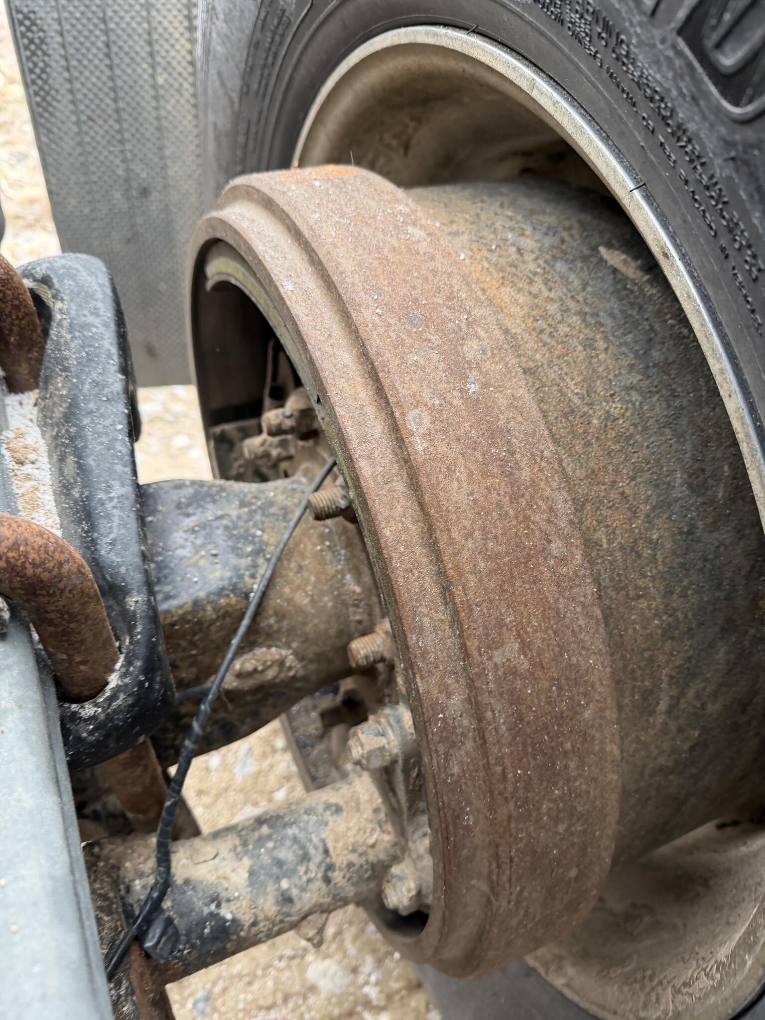 2004 Peterbilt 385 Dump Trucks/Trailer