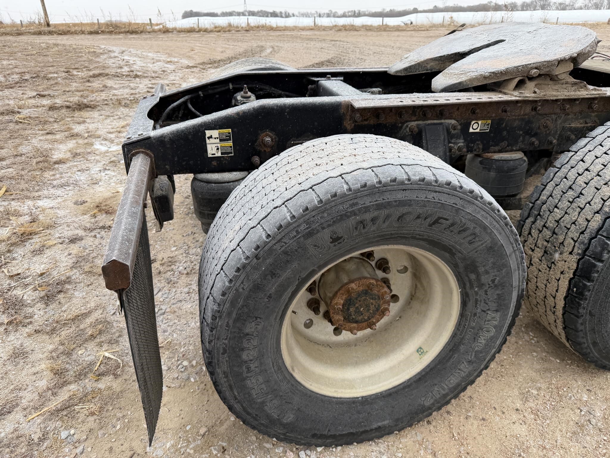 2004 Peterbilt 385 Dump Trucks/Trailer