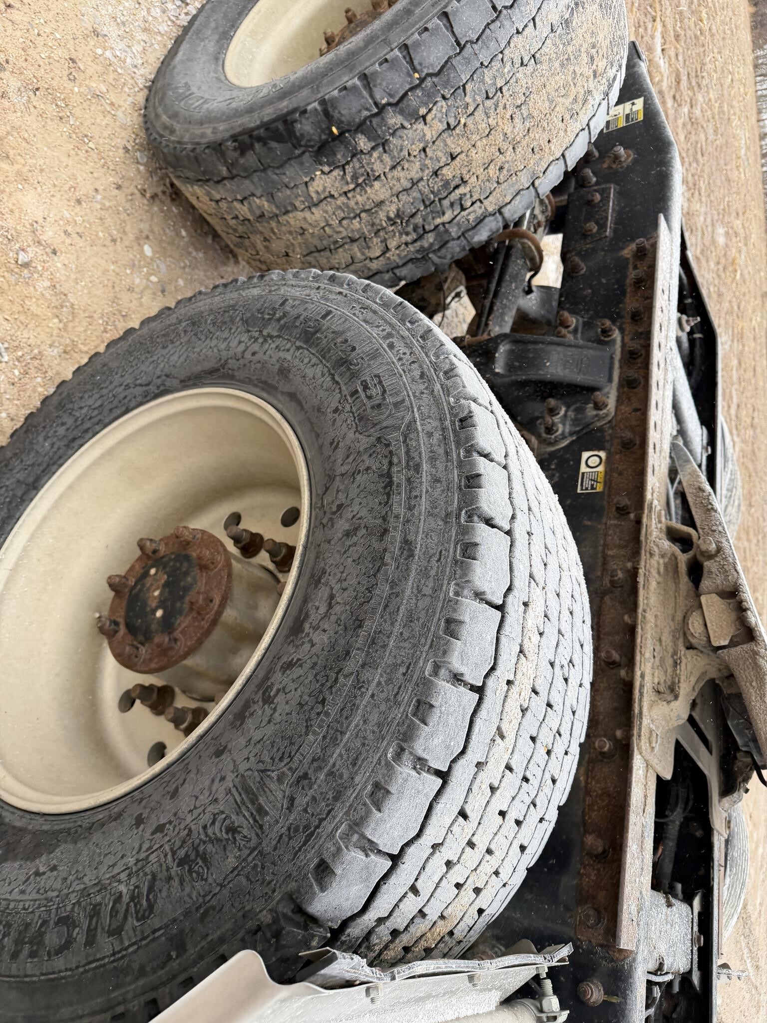 2004 Peterbilt 385 Dump Trucks/Trailer