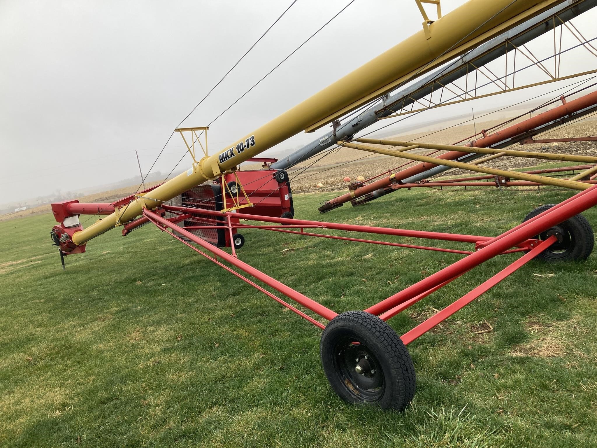 2021 Westfield MKX10-73 Augers and Conveyor