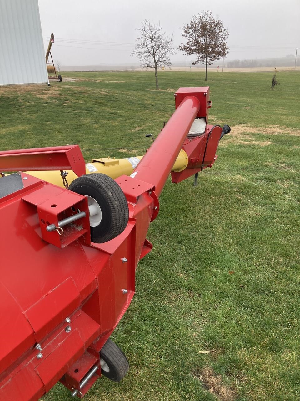 2021 Westfield MKX10-73 Augers and Conveyor