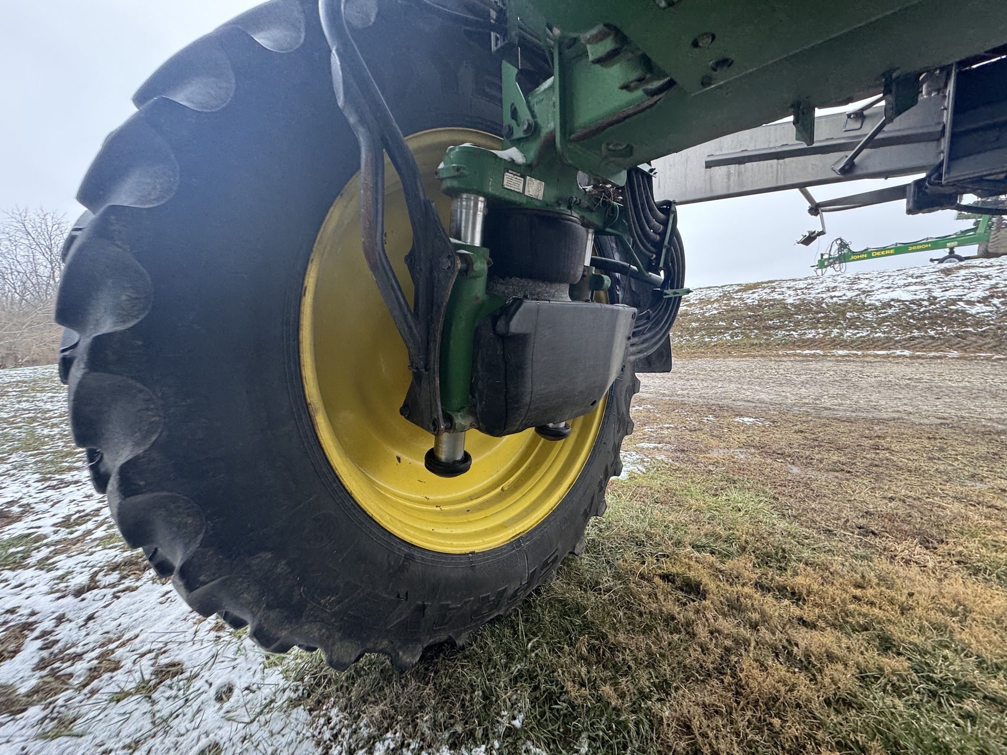 2022 John Deere 600R Loader and Skid Steer Attachment