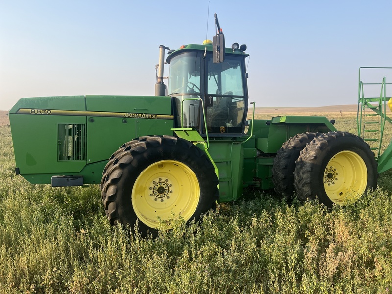 Used John Deere 8570 Tractors for Sale - 2 Listings | Machinery Pete