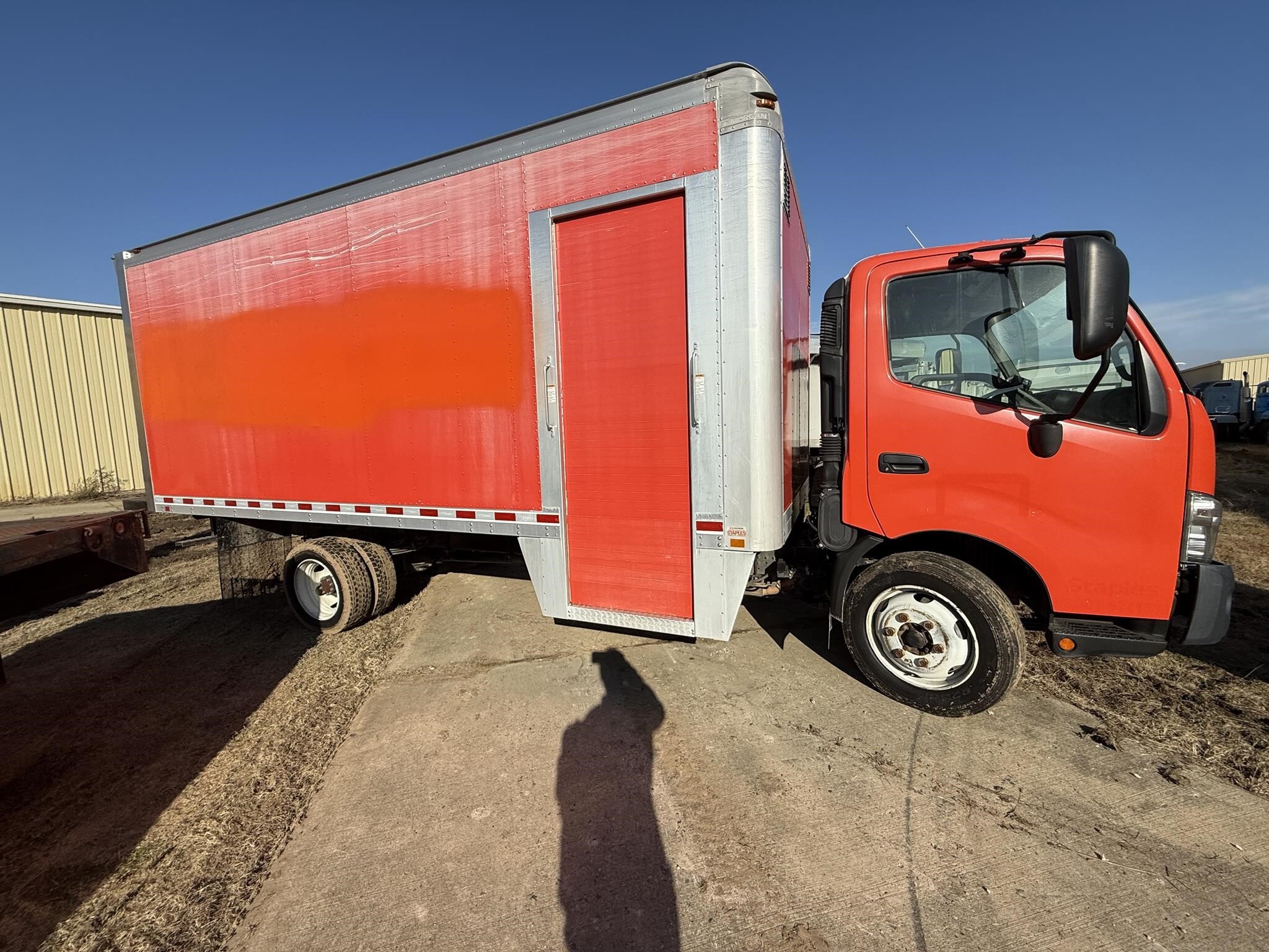 2018 Hino 195 Box Trucks/Trailer