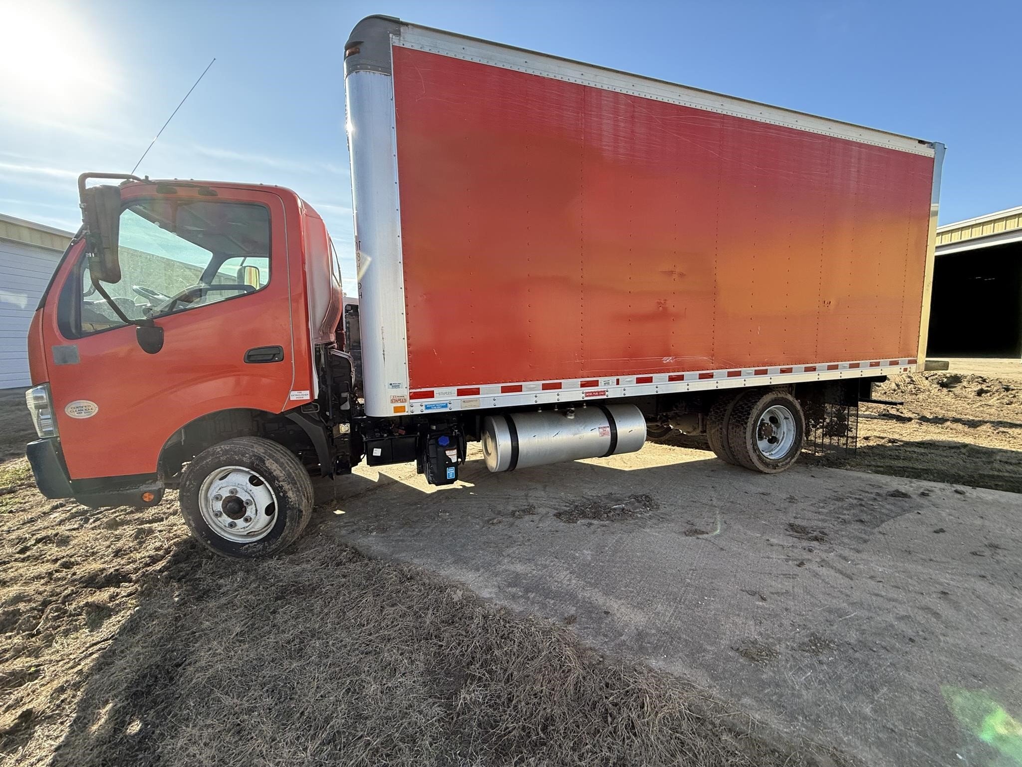 2018 Hino 195 Box Trucks/Trailer