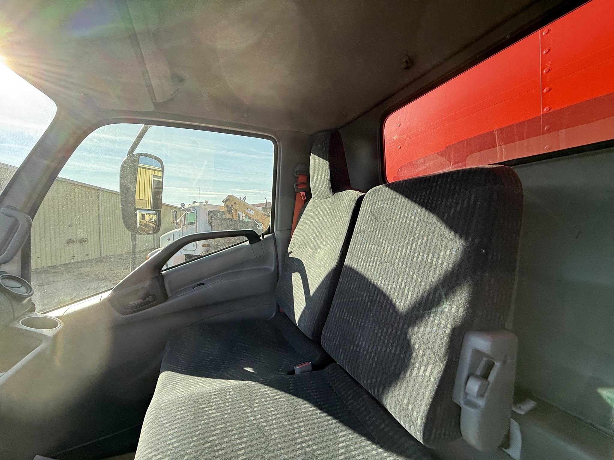 2018 Hino 195 Box Trucks/Trailer