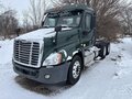 2012 Freightliner Cascadia 125 Semi Trucks/Trailer