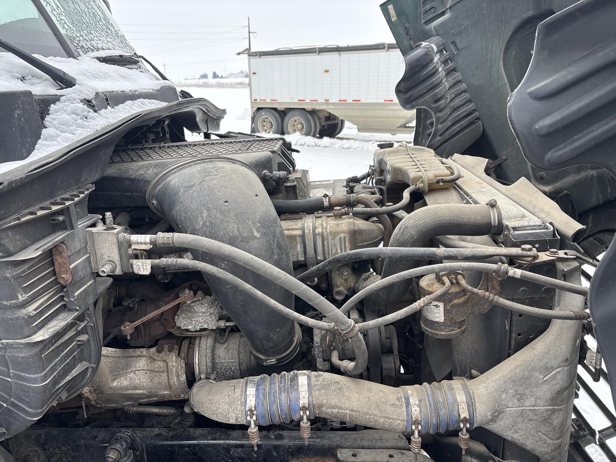 2012 Freightliner Cascadia 125 Semi Trucks/Trailer