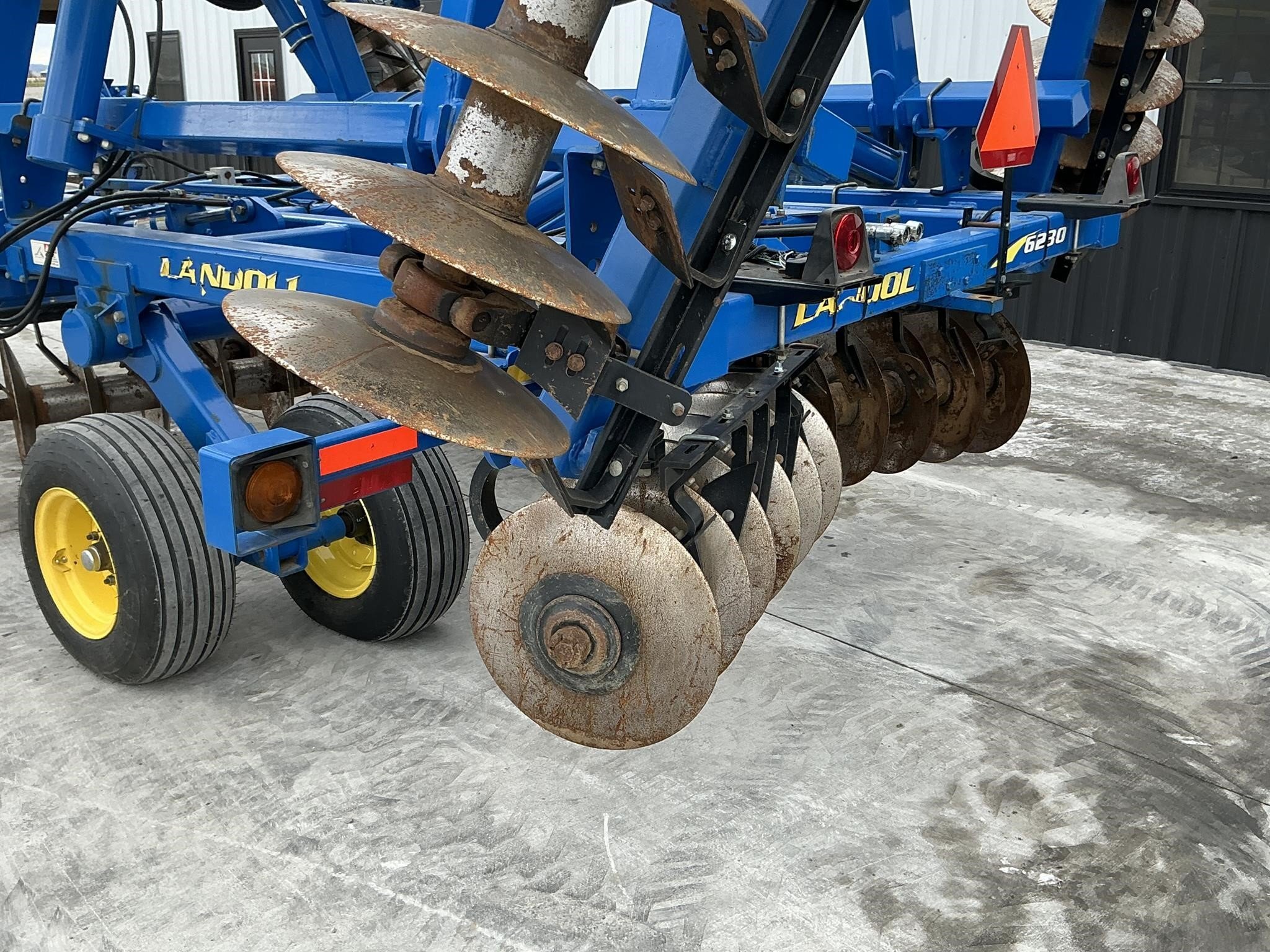 2013 Landoll 6230-23 Disk