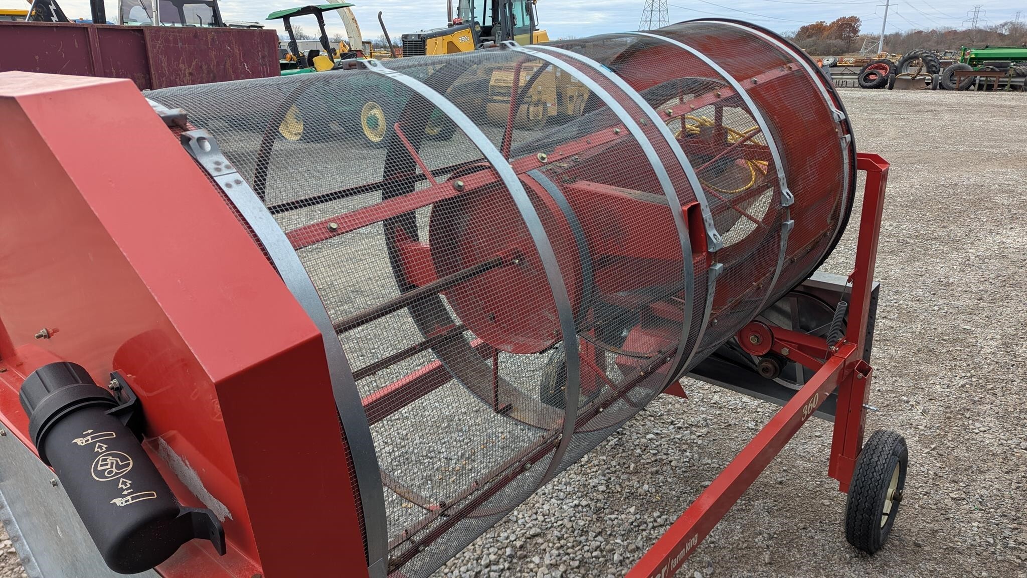  Buhler Farm King Y360 Grain Vac