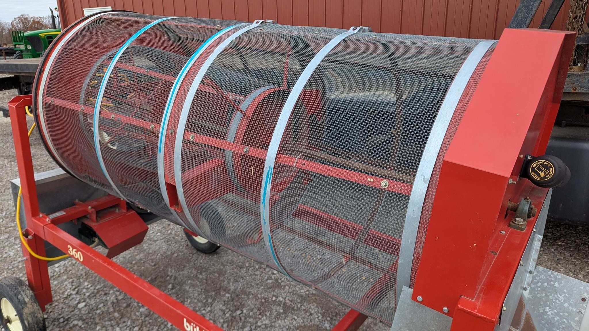  Buhler Farm King Y360 Grain Vac