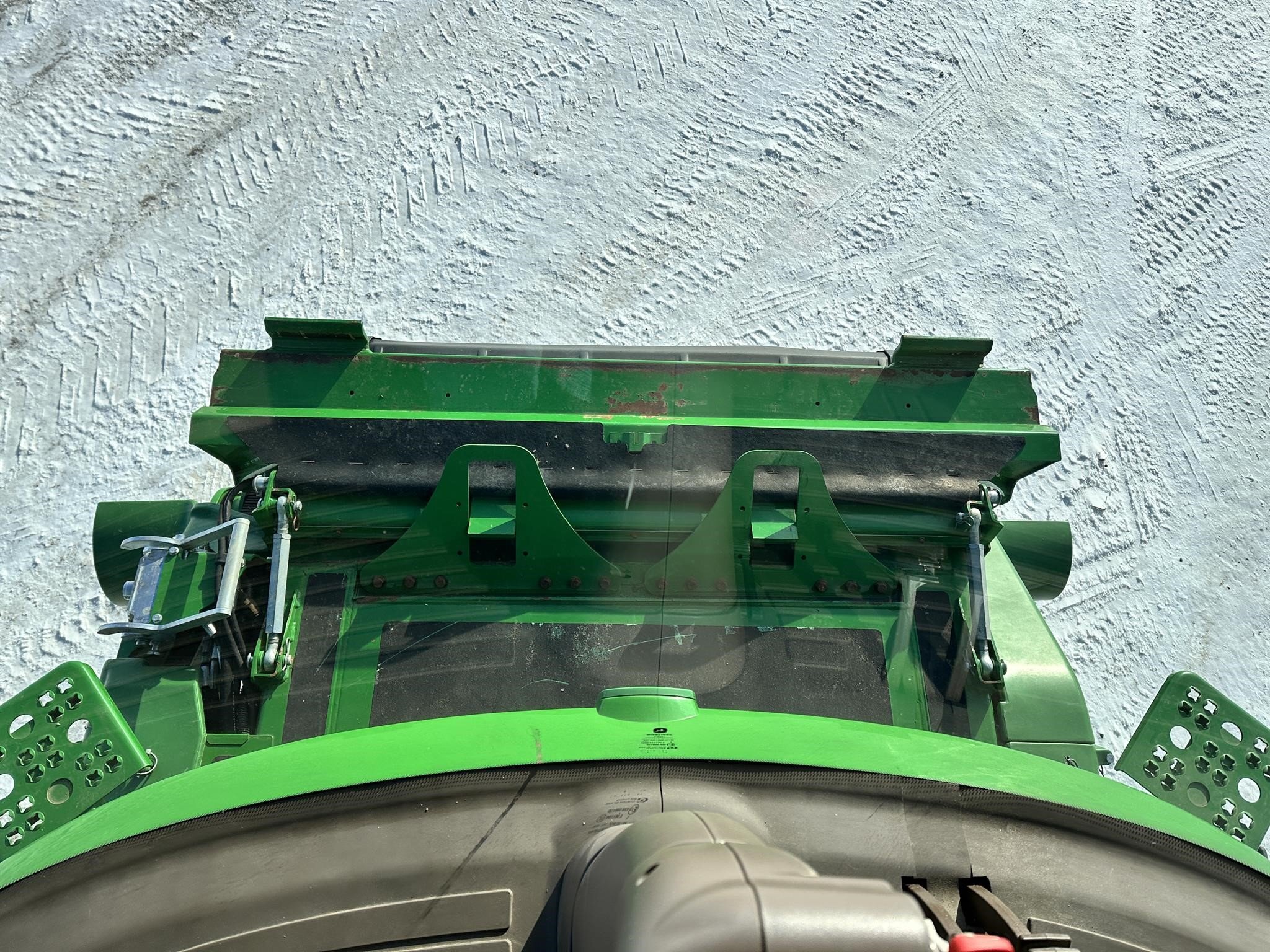 2016 John Deere S670 Combine