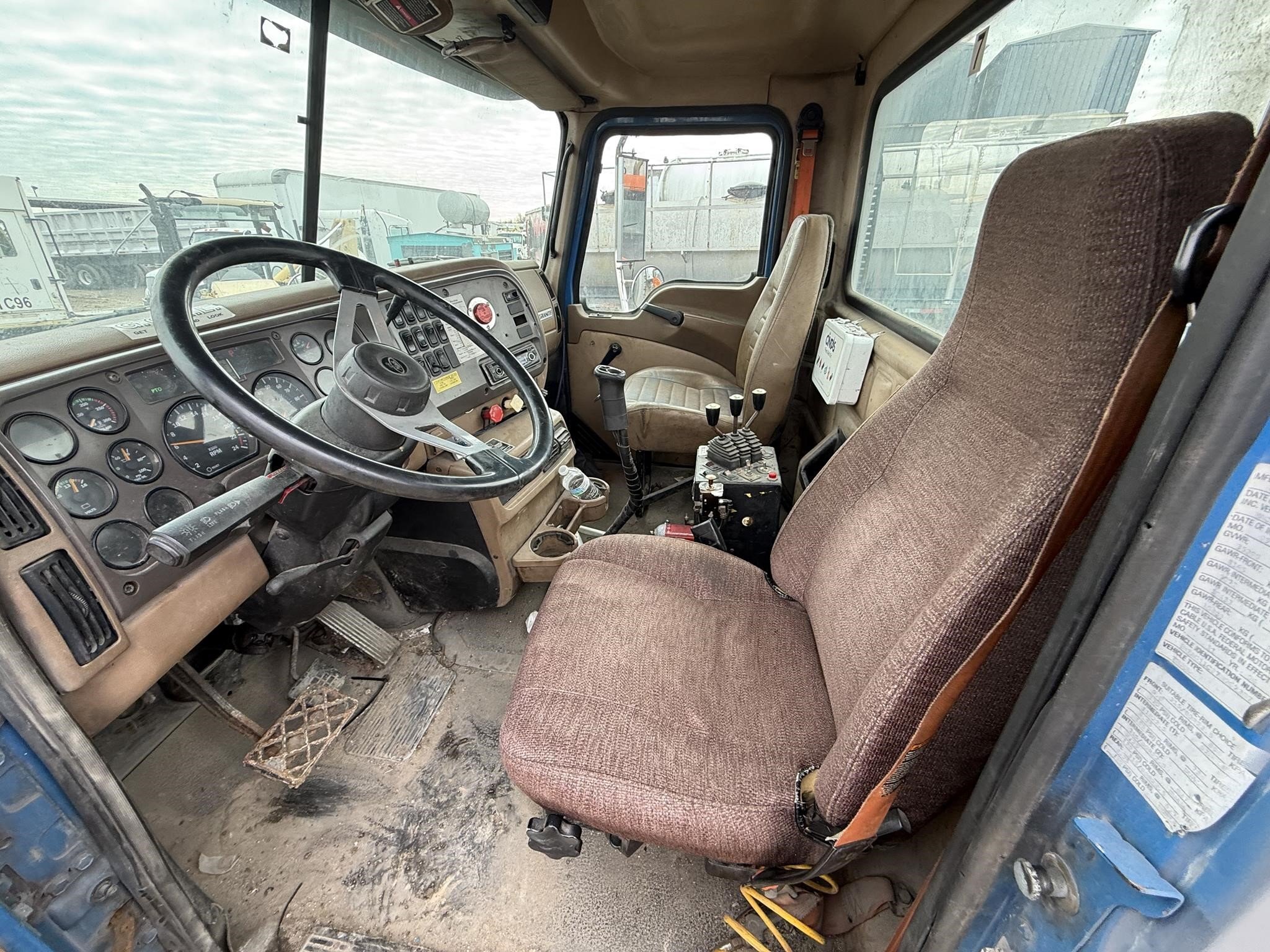 2007 Mack Granite CV713 Dump Trucks/Trailer