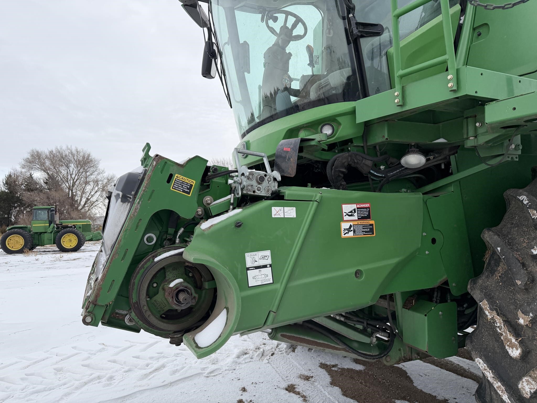 2013 John Deere S690 Combine