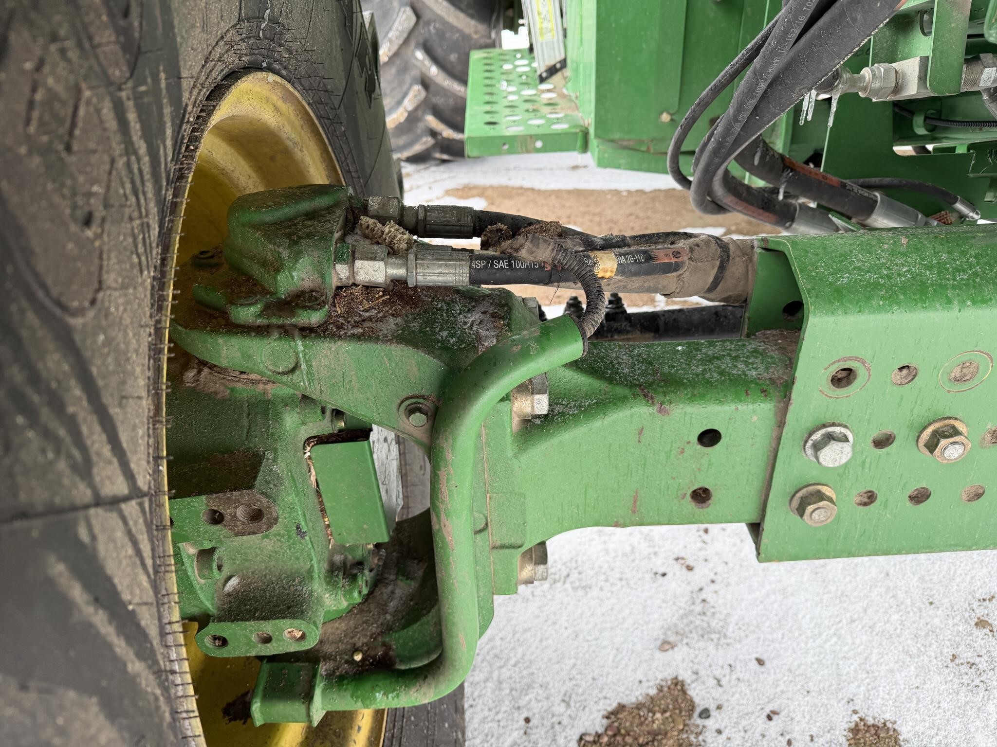 2013 John Deere S690 Combine