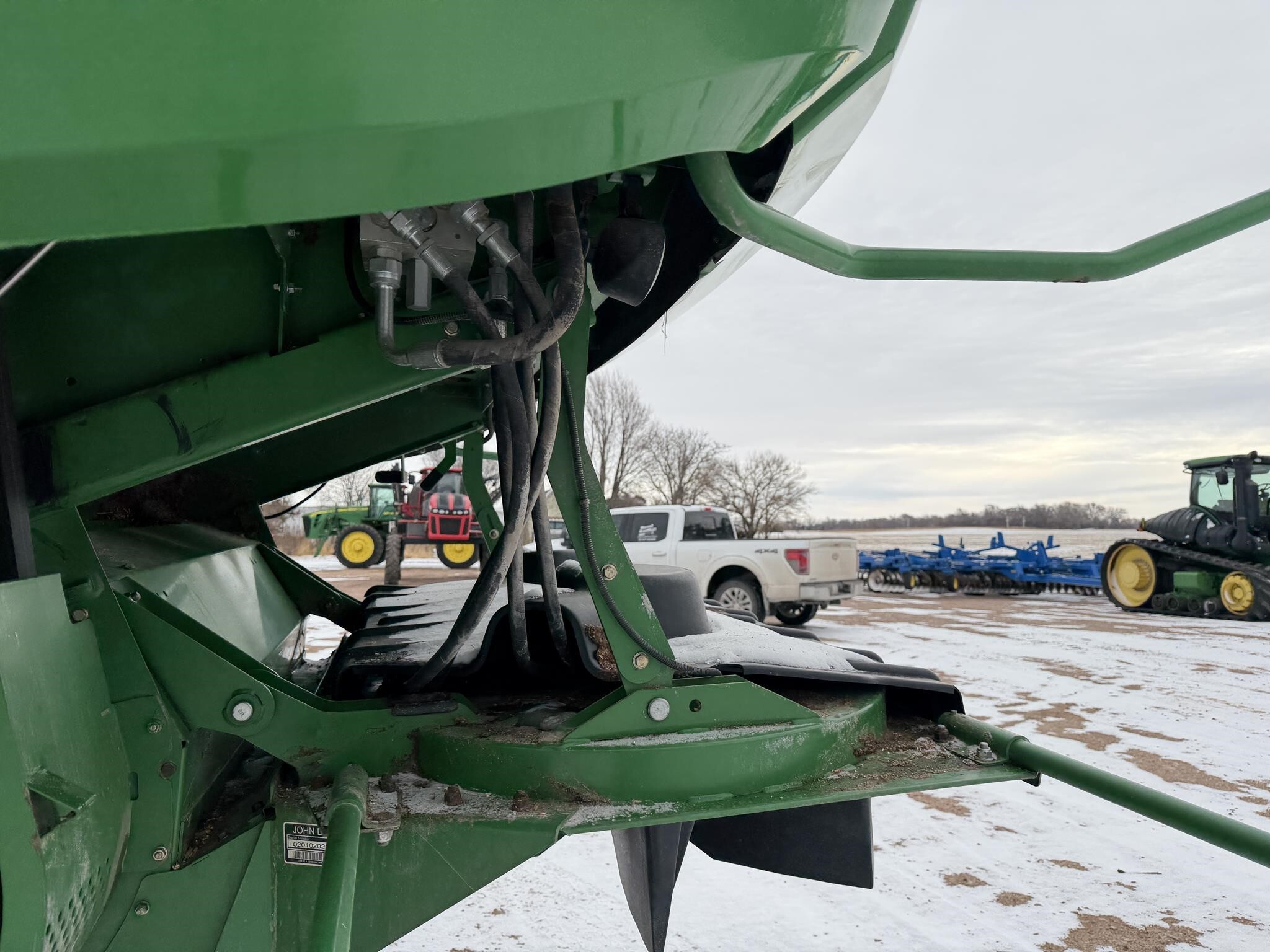 2013 John Deere S690 Combine
