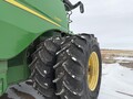 2013 John Deere S690 Combine