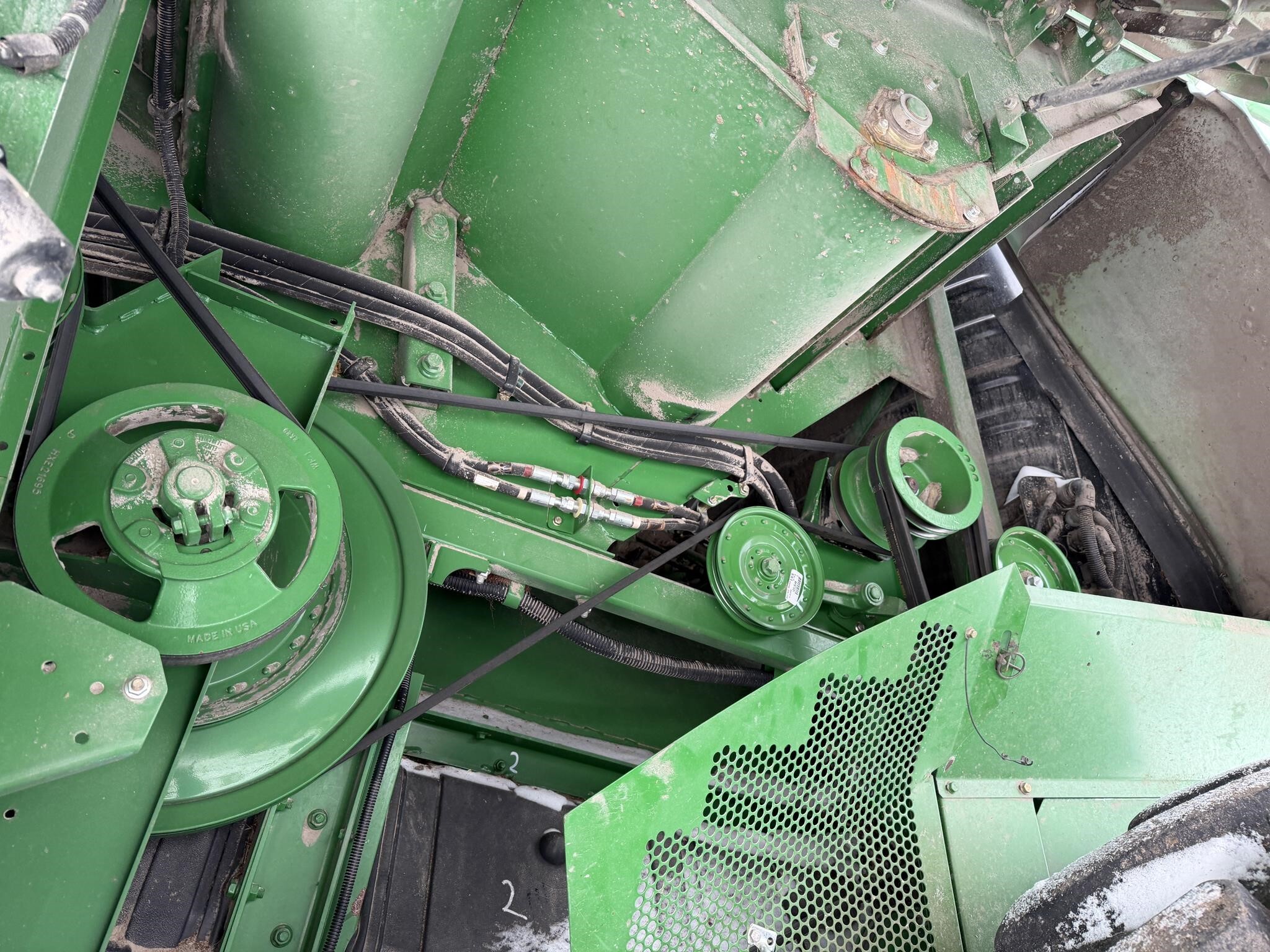 2013 John Deere S690 Combine