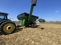 2011 Brent 1082 Grain Cart