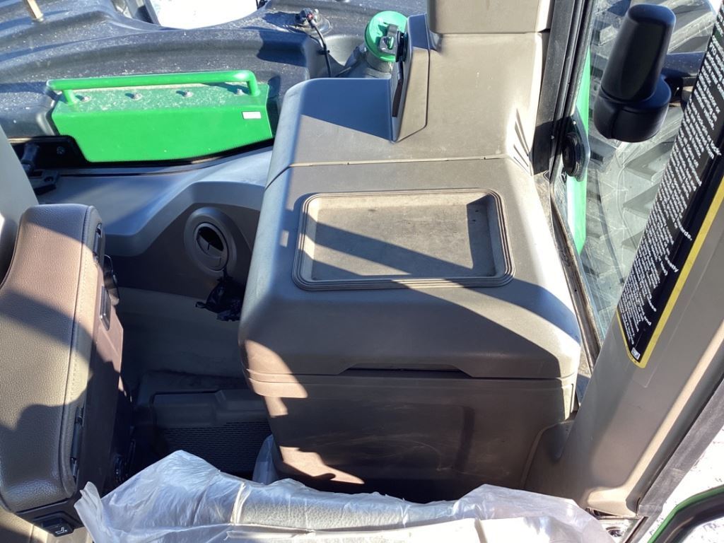 2023 John Deere 9RX 590 Tractor