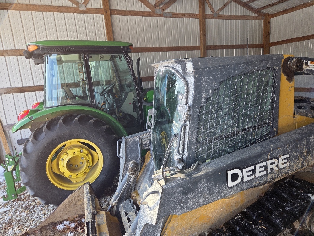 2012 Deere 323D Skid Steer