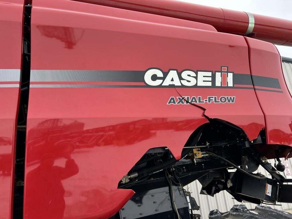 2007 Case IH 8010 Combine