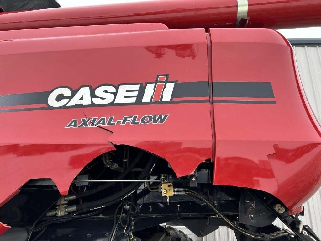 2007 Case IH 8010 Combine