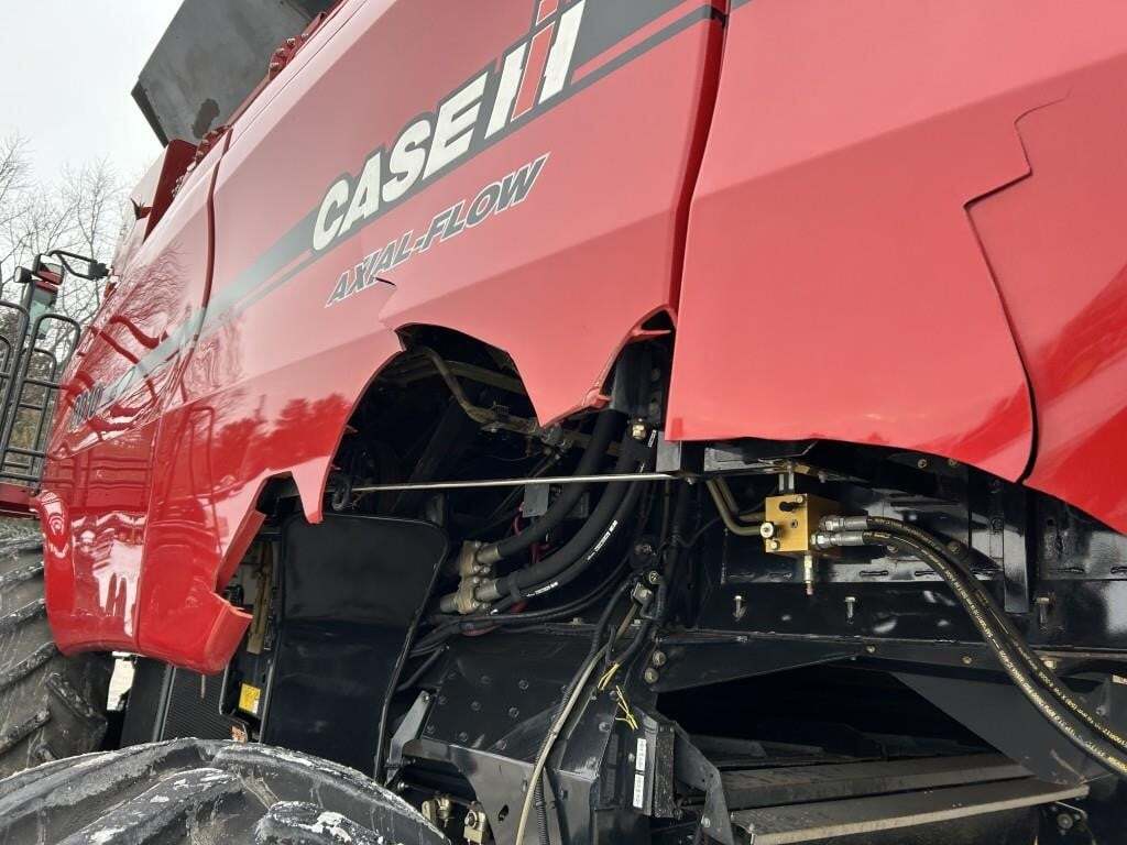 2007 Case IH 8010 Combine