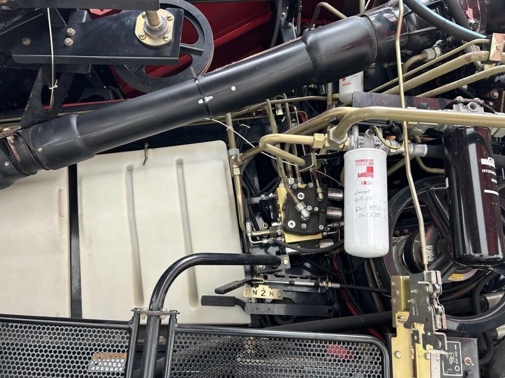 2007 Case IH 8010 Combine