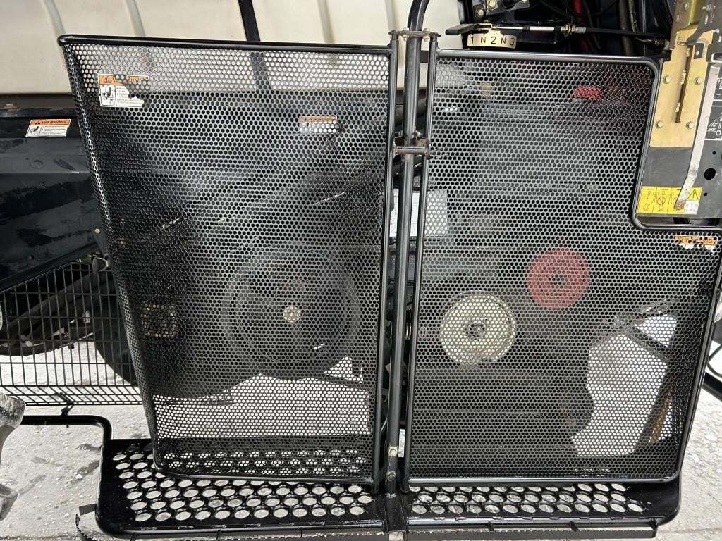 2007 Case IH 8010 Combine