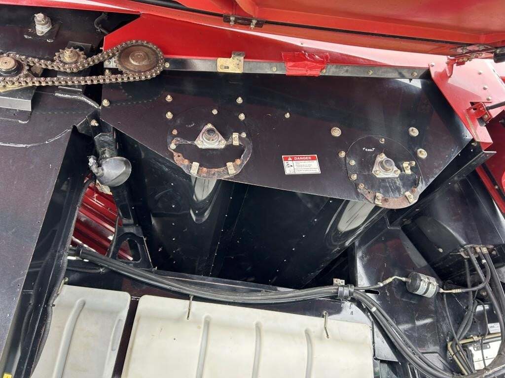 2007 Case IH 8010 Combine