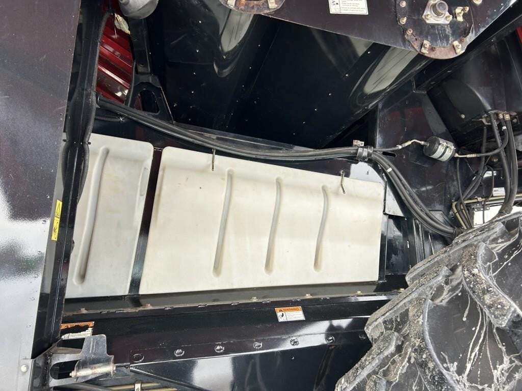 2007 Case IH 8010 Combine