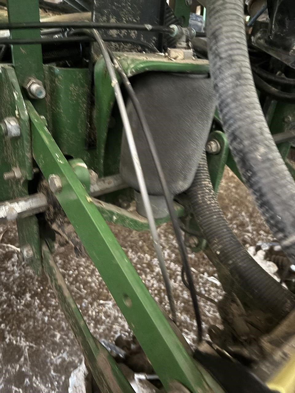 2009 John Deere 1770NT Planter