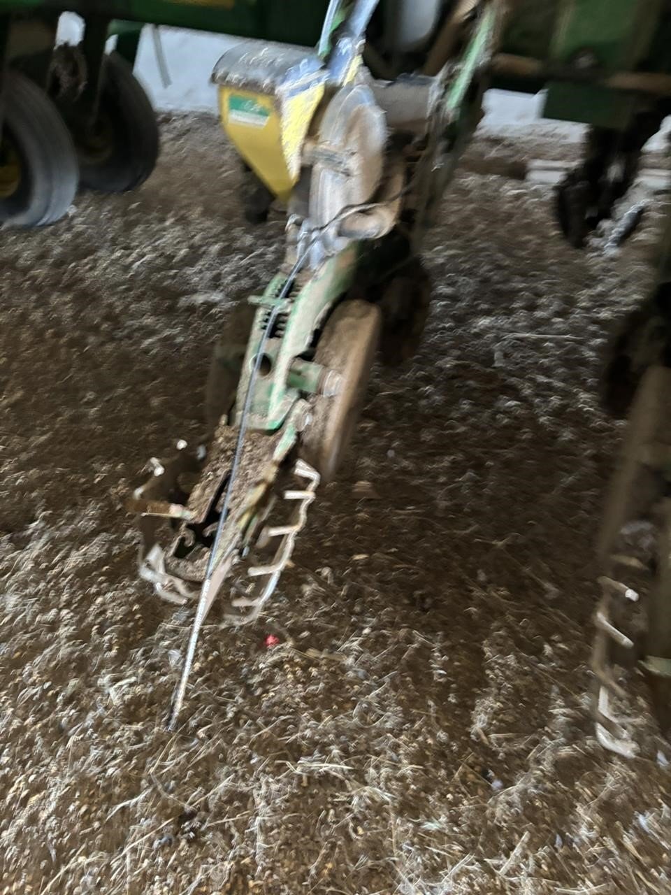 2009 John Deere 1770NT Planter