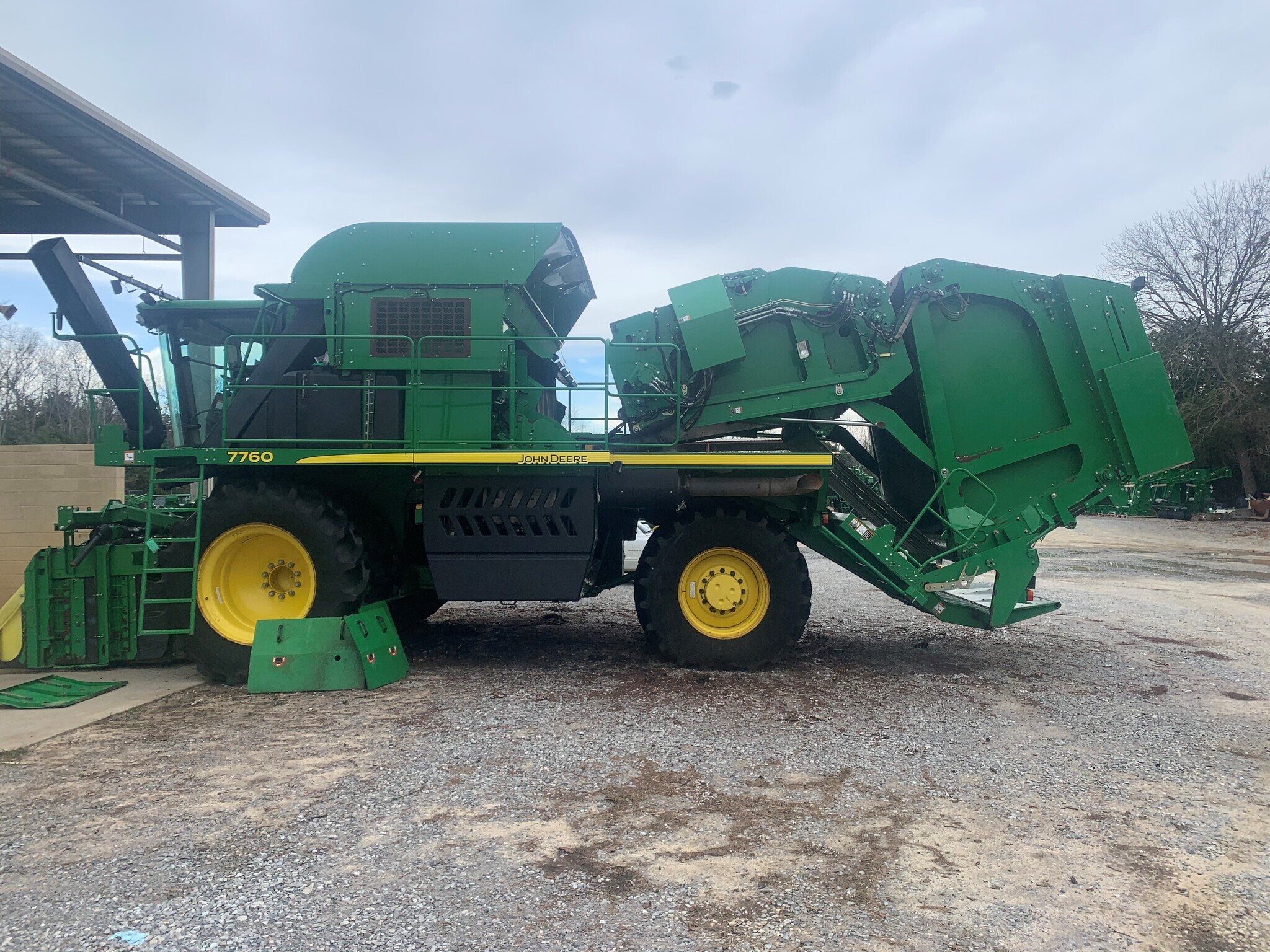 2012 John Deere 7760 Cotton Equipment