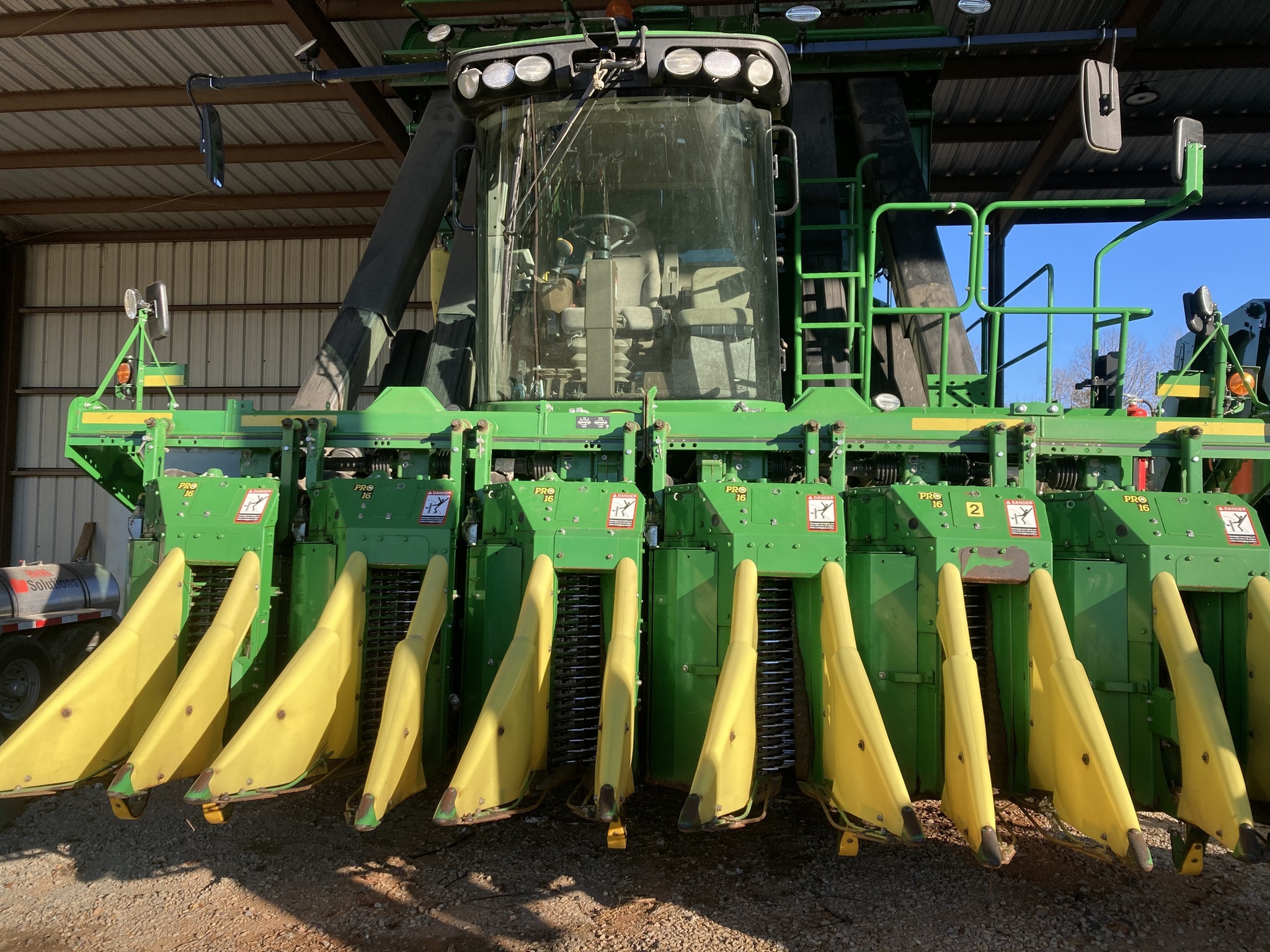 2020 John Deere CP690 Cotton Equipment