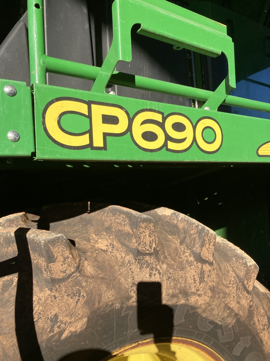 2020 John Deere CP690 Cotton Equipment