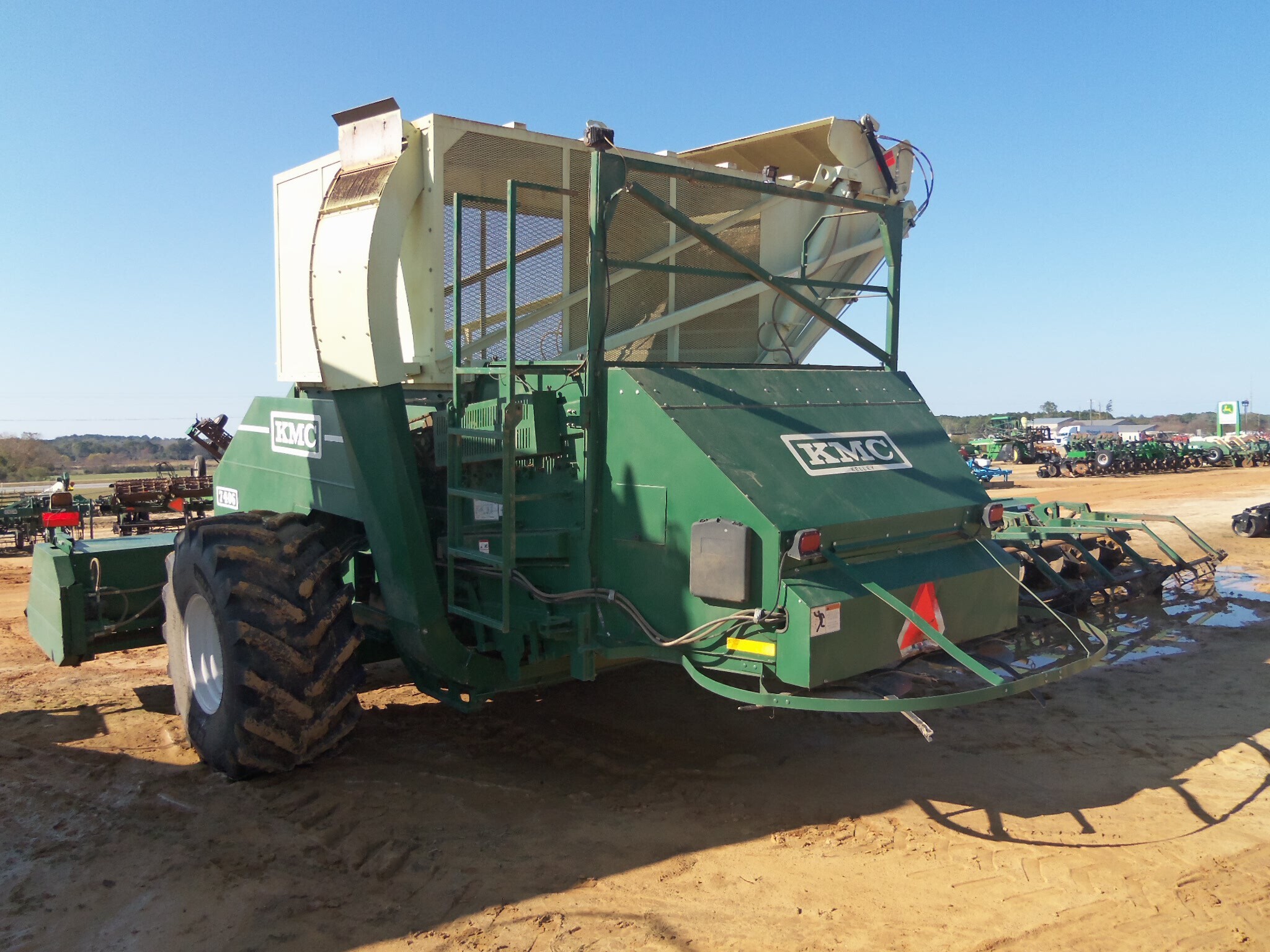 2024 Kelley Manufacturing 7406 Peanut Equipment
