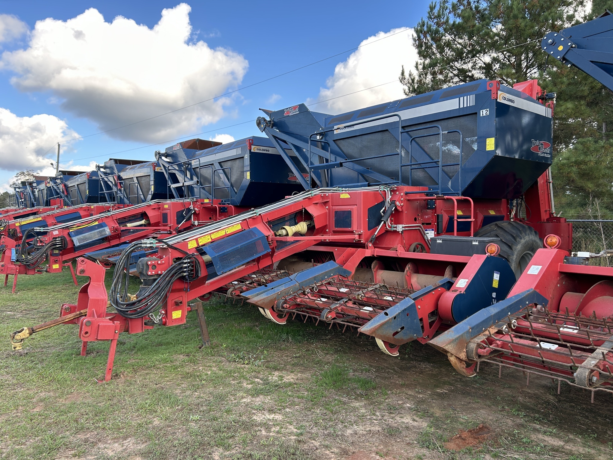 2020 Colombo TWIN MASTER FLEX BASKET Peanut Equipment