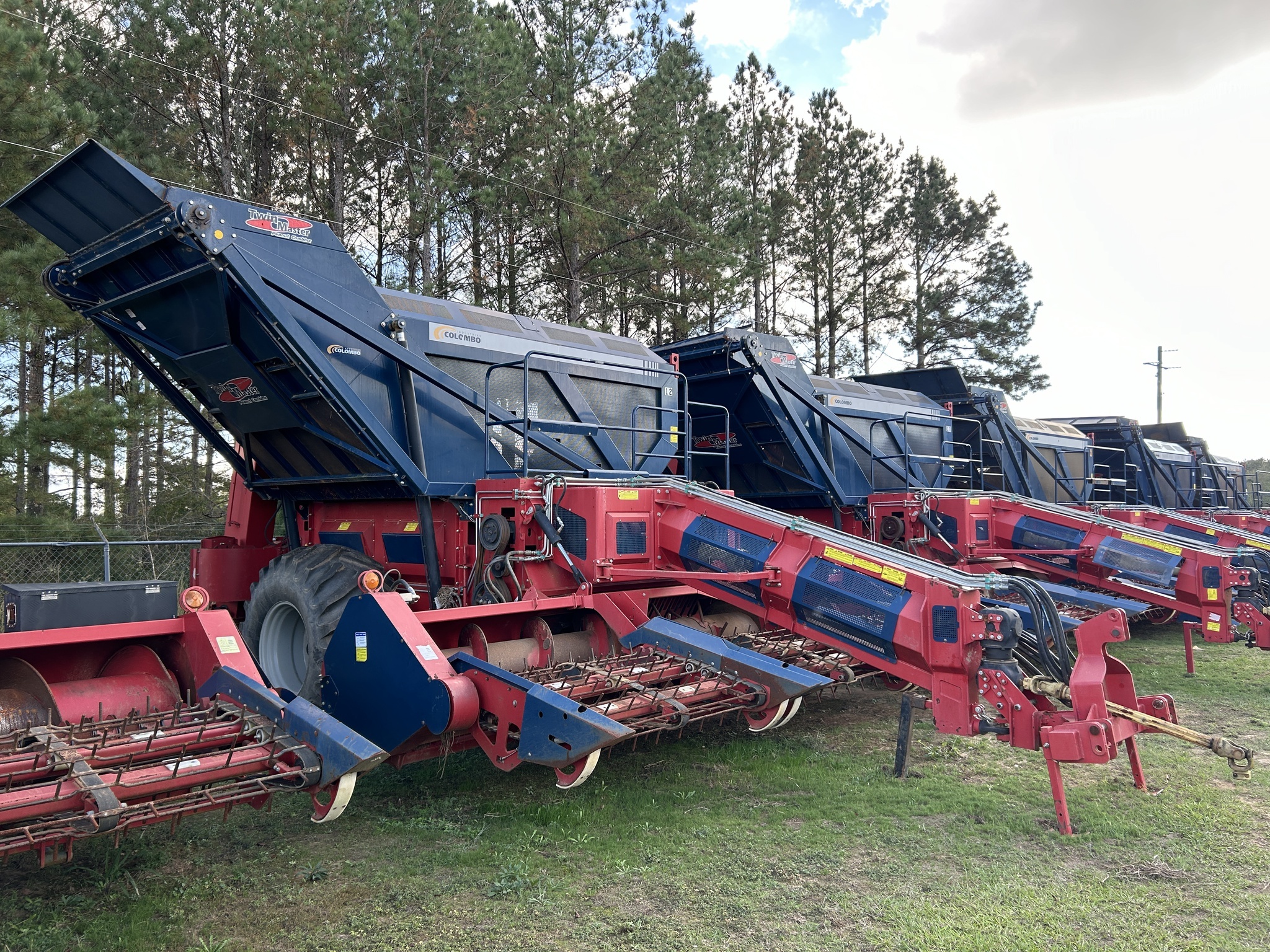 2020 Colombo TWIN MASTER FLEX BASKET Peanut Equipment