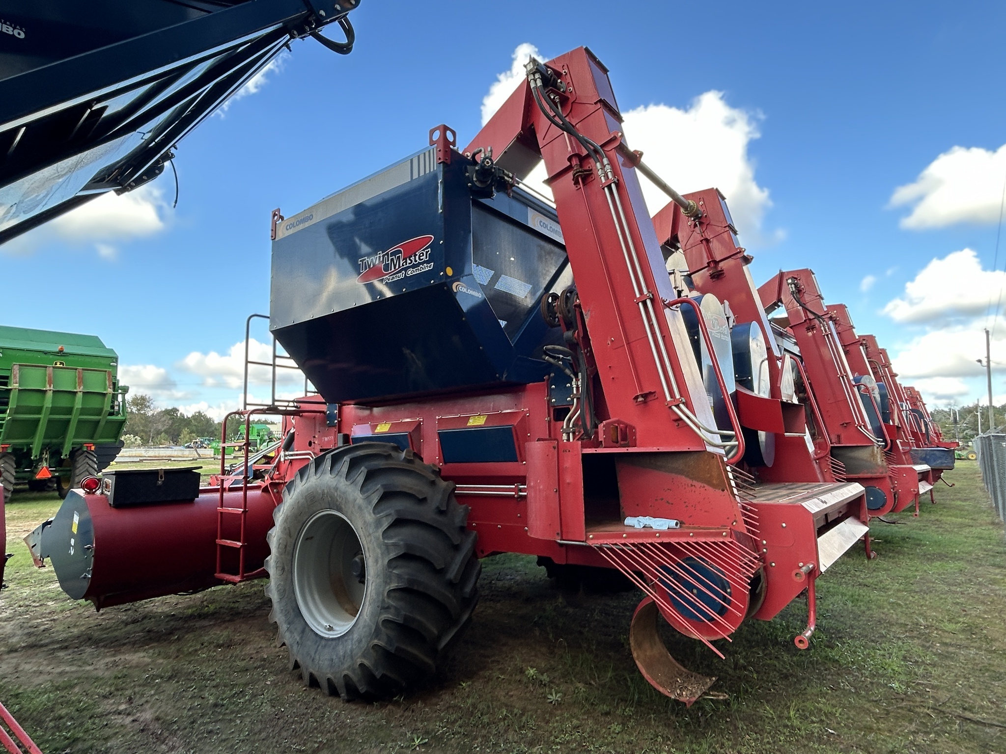 2020 Colombo TWIN MASTER FLEX BASKET Peanut Equipment