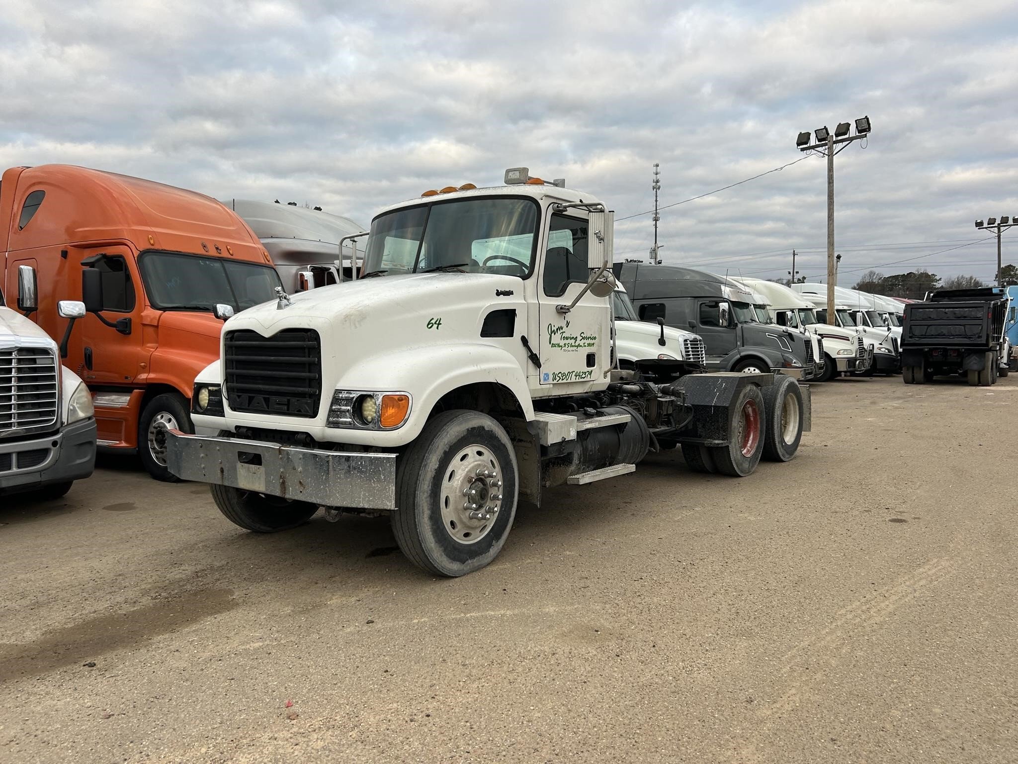 2007 Mack Granite CV713 Dump Trucks/Trailer