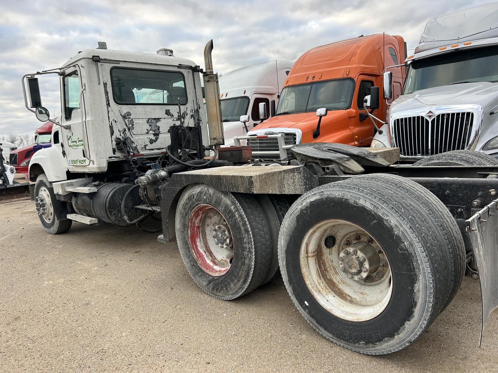2007 Mack Granite CV713 Dump Trucks/Trailer