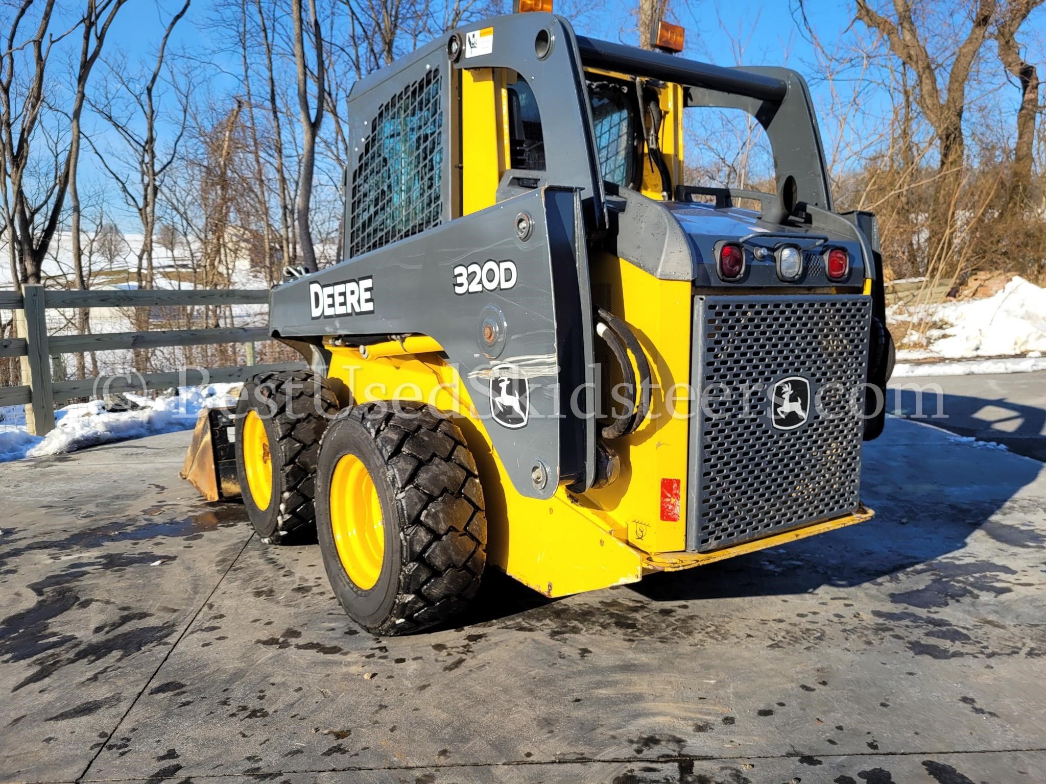 2011 Deere 320D Skid Steer