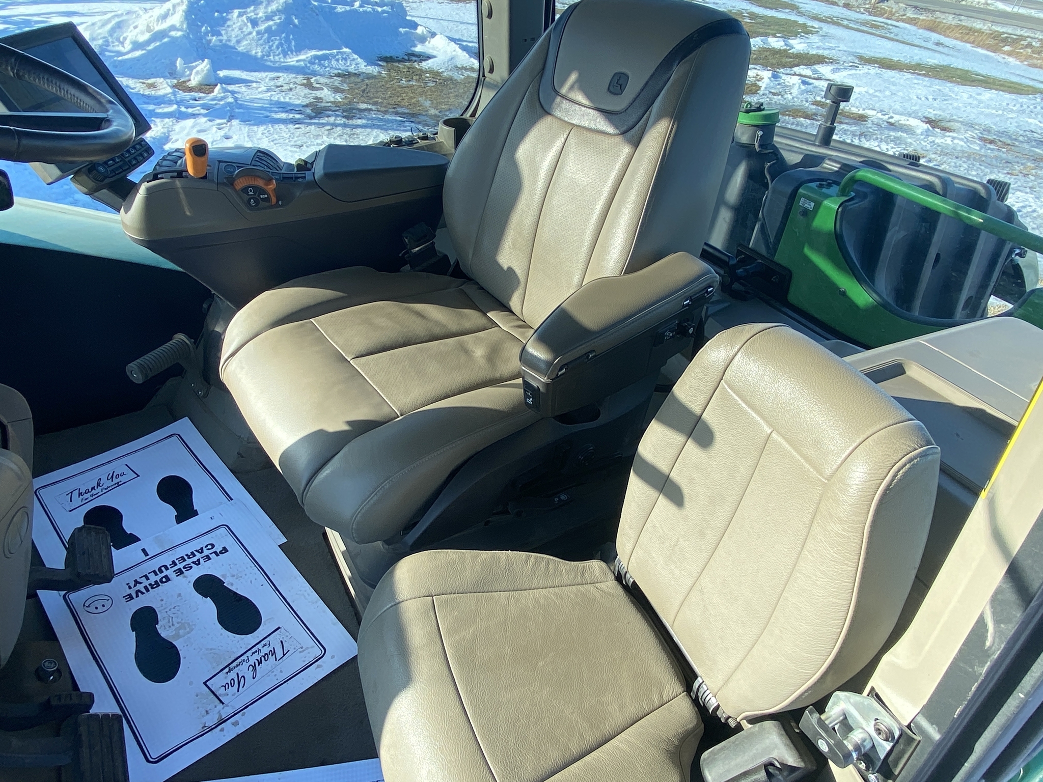 2022 John Deere 9R 640 Tractor